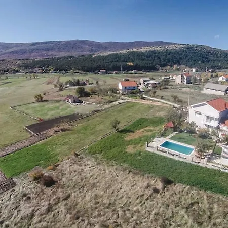 Villa Lana Crivac
